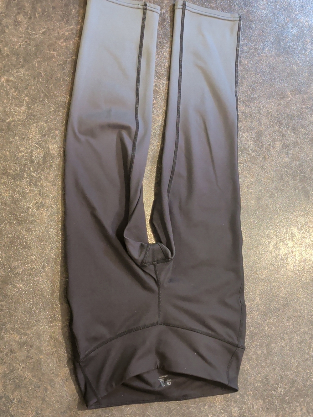 GAP Women's Ombre Gray-to-Black Leggings